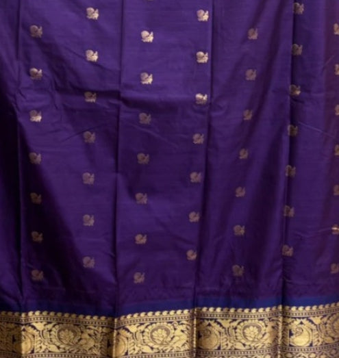Silver-Grey Checkered Gadwal Silk Saree with Deep Purple Border