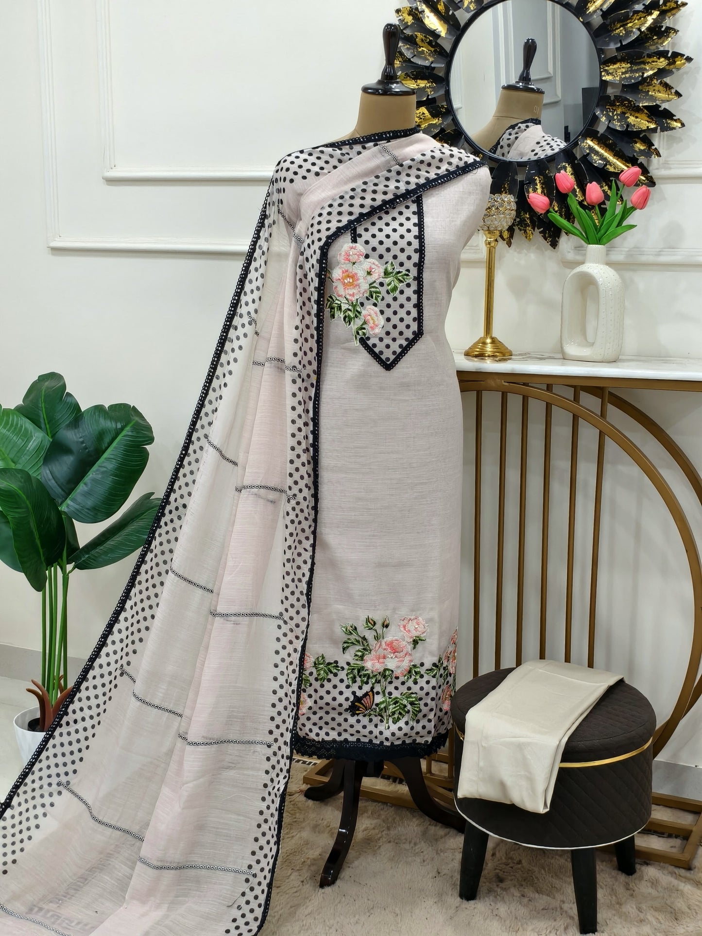 POLKA LINEN ELEGANCE