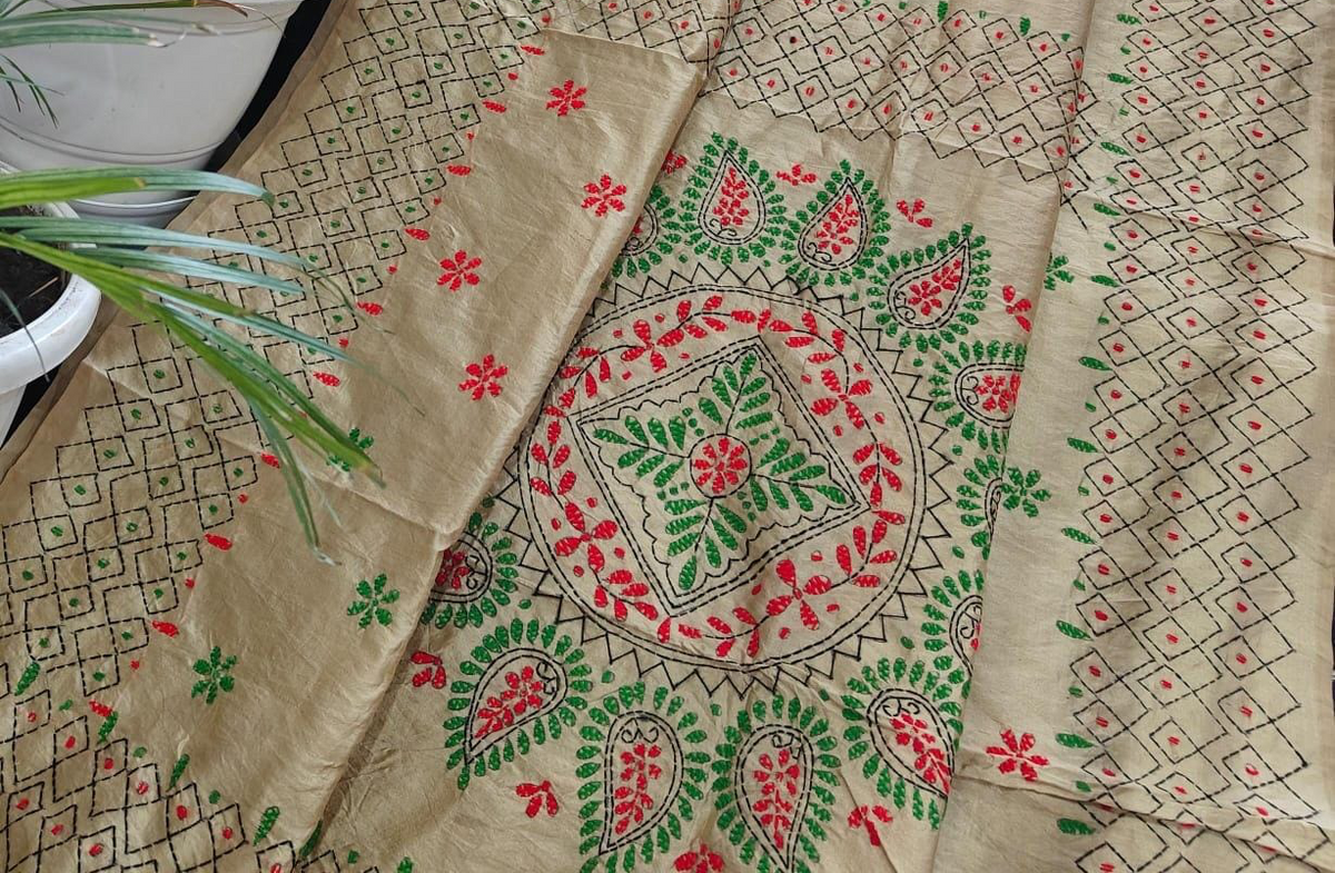 CHANDERI SAREE WITH PHULKARI WORK