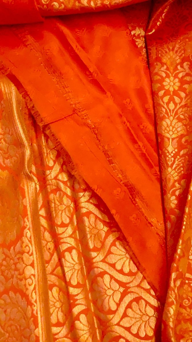 Orange-Gold Kanjeevaram Silk Saree - GET ESSENTIAL